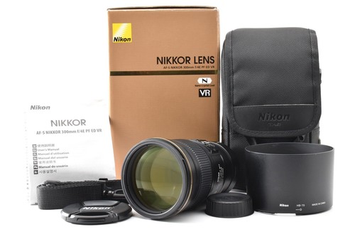 Almost unused box nikon - [almost,