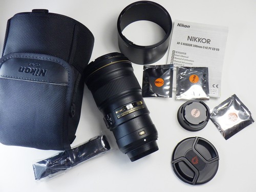 Nikon nikkor 300mm f4 - 300mm,