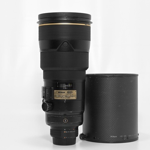 Nikon 300mm f2 8d ii - af-s, ed